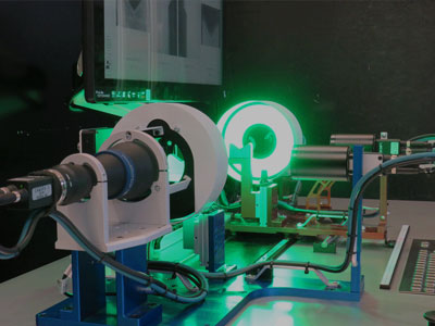 使用Triton相机进行高精度钻孔测量