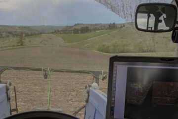 岩石:TerraClear公司的采石机器人提高了农场主的生产效率