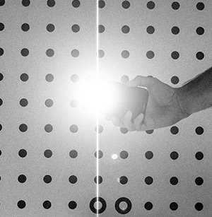 CCD 产生的溢光与拖影伪影